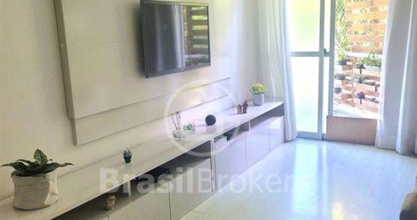 Apartamento a Venda 2 quartos na Praia da Bandeira