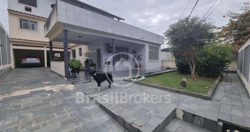 Casa à venda com 369,00m² e 4 quartos em Freguesia (Ilha do Governador), Rio de Janeiro - rj