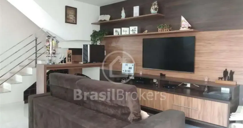 Casa de Condomínio à venda com 120,00m² e 3 quartos em Jardim Guanabara, Rio de Janeiro - rj