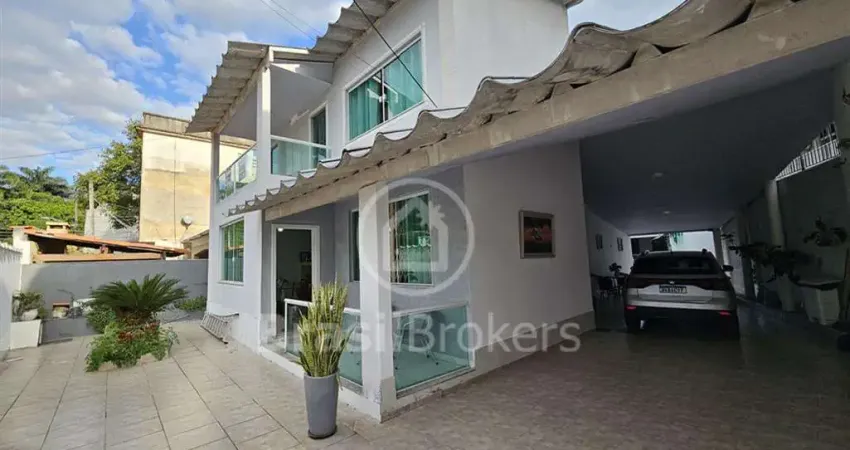 Casa com 5 quartos à venda na Rua Ipiaba, Cacuia, Rio de Janeiro