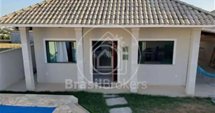 Casa de Condomínio à venda com 119,00m² e 3 quartos em Pontes Leites, Araruama - rj