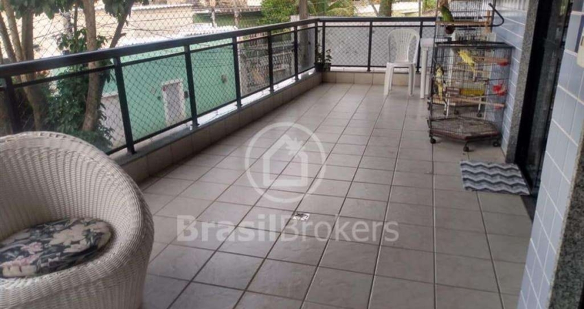 Apartamento à venda com 126,00m² e 3 quartos em Jardim Guanabara, Rio de Janeiro - rj