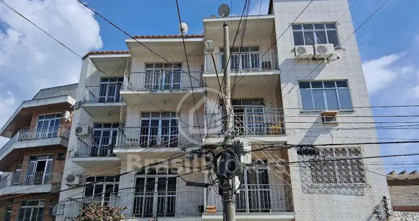 BOM APARTAMENTO , PRÓXIMO AO SHOPPING