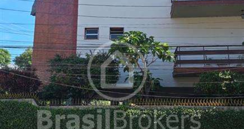 APARTAMENTO DE 1 QUARTO COM 63m² VARANDA ELEVADOR E VAGA NO CACUIA - ILHA DO GOVERNADOR-RJ