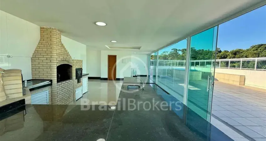 Cobertura de Luxo com Vista Mar Área Gourmet e Piscina