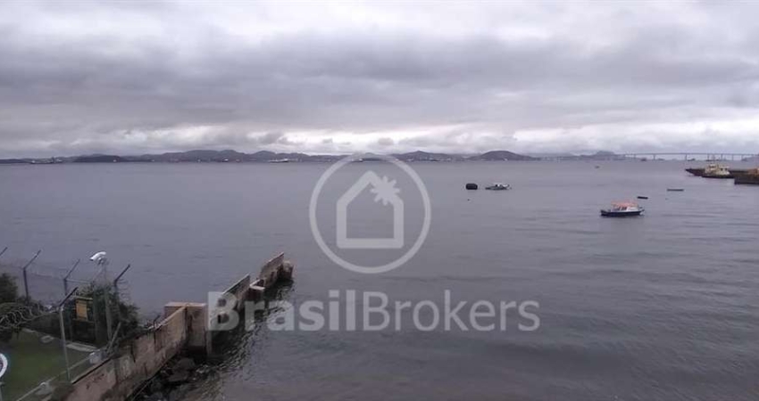 O apartamento dos seus sonhos na Ribeira espera por você!