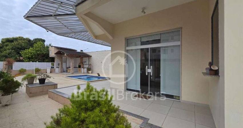 CASA CONDOMÍNIO FECHADO 4 SUÍTES COM 450m² - VERDE MORADA - JARDIM CARIOCA
