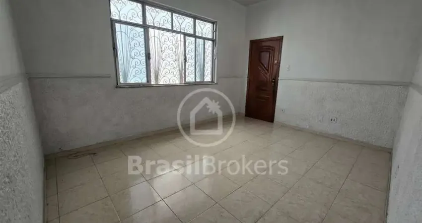 APARTAMENTO 2 QUARTOS COM DEPENDENCIA 66m² - TAUÁ - RJ
