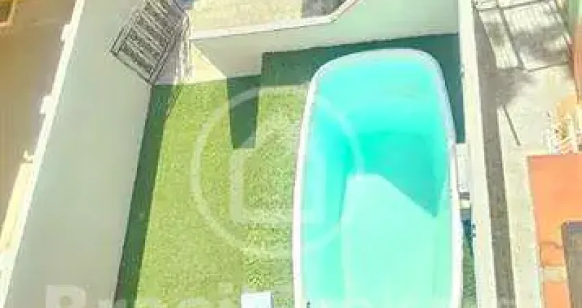 Casa com 2 quartos à venda na Rua Mangalo, Jardim Guanabara, Rio de Janeiro