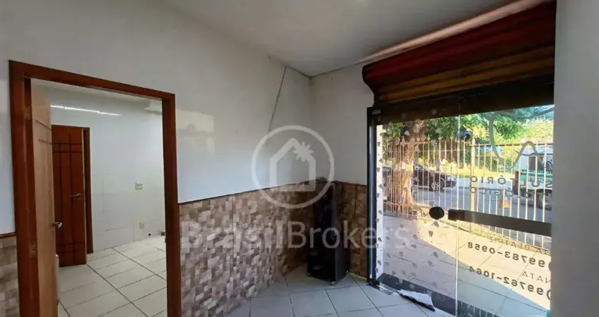 Ponto comercial á venda na Praça dos Bancários - Grande fluxo de pessoas!