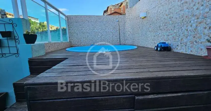 Casa com 3 quartos à venda na Rua Babaçu, Jardim Guanabara, Rio de Janeiro