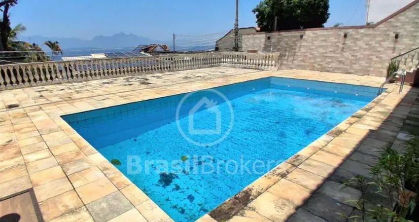 Casa com 4 quartos à venda na Rua Cabo Frio, Jardim Guanabara, Rio de Janeiro