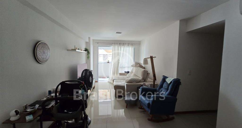 Apartamento com 3 Quartos uma suite, 3 banheiros. 111,99m²
