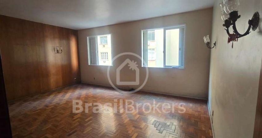 Apartamento à venda com 134,00m² e 3 quartos em Copacabana, Rio de Janeiro - rj