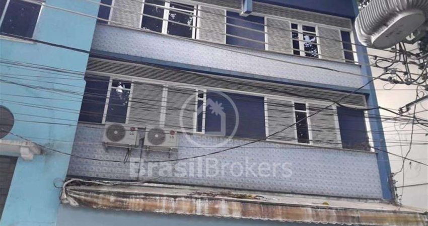 Casa à venda com 264,00m² e 4 quartos em Catete, Rio de Janeiro - rj