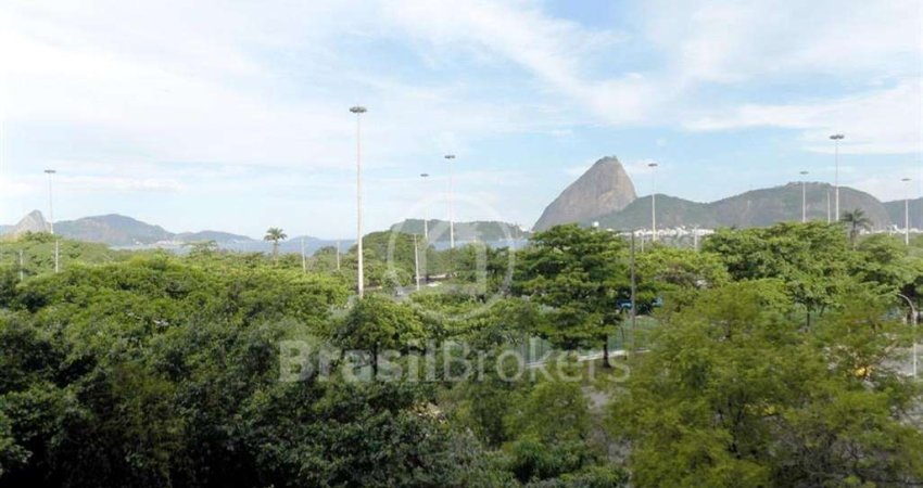 Apartamento à venda com 233,00m² e 3 quartos em Flamengo, Rio de Janeiro - rj