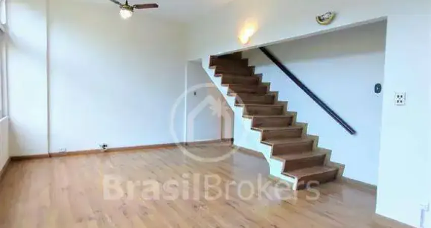 Apartamento Duplex à venda com 107,00m² e 3 quartos em Botafogo.
