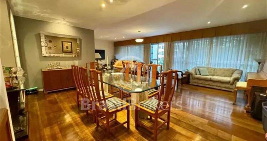 Apartamento à venda com 176,00m² e 3 quartos em Copacabana, Rio de Janeiro - RJ