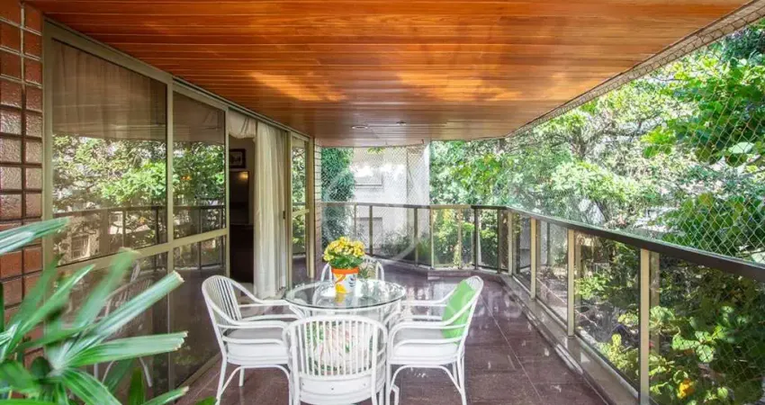 Apartamento 4 quartos, sendo 3 suítes