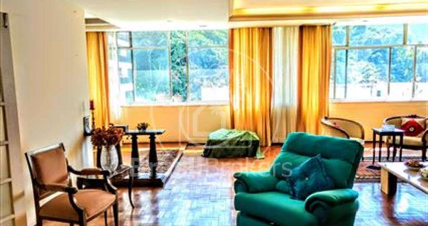 Apartamento à venda com 300,00m² e 4 quartos em Copacabana, Rio de Janeiro - rj
