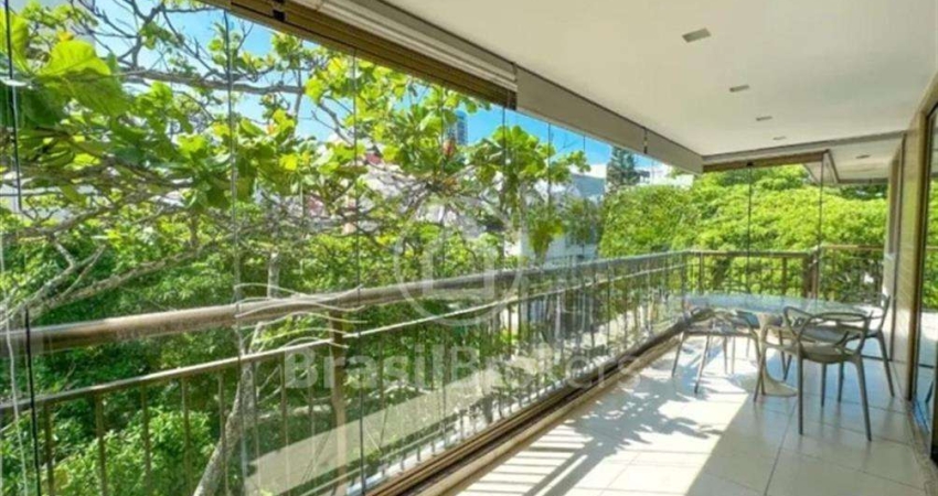 Apartamento com 3 Quartos e 5 banheiros à Venda, 170 m² por R$ 4.900.000