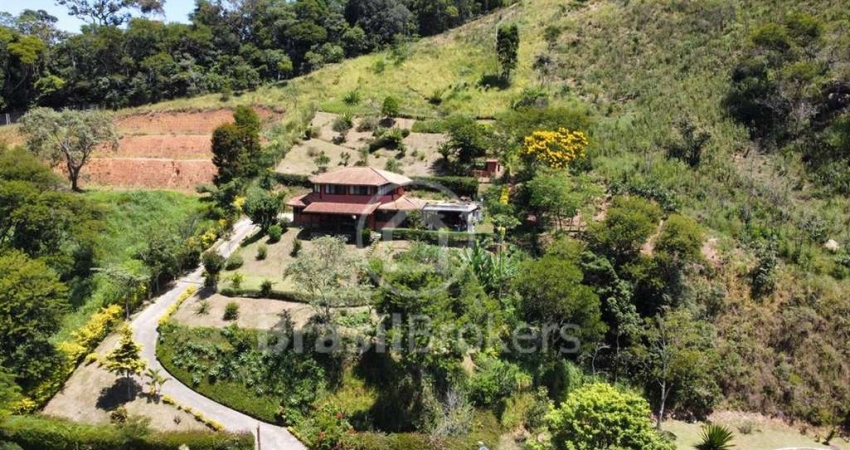 Casa com vista fenomenal.