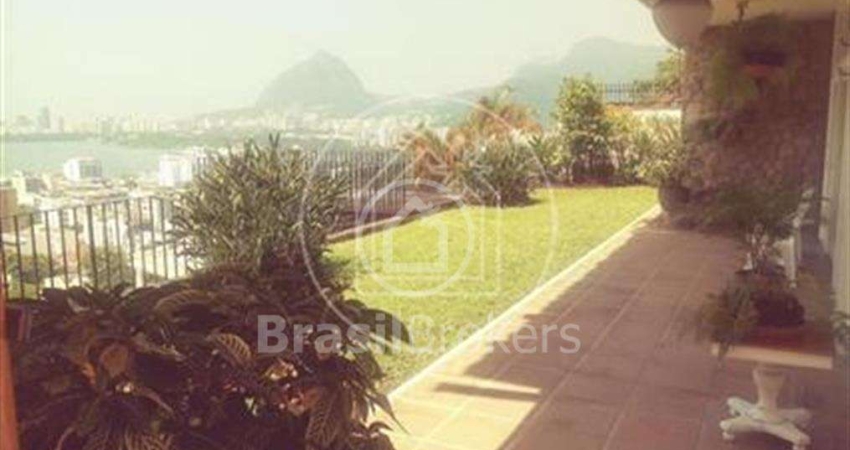 Casa à venda com 700,00 m² e 4 quartos no Jardim Botânico, Rio de Janeiro - RJ