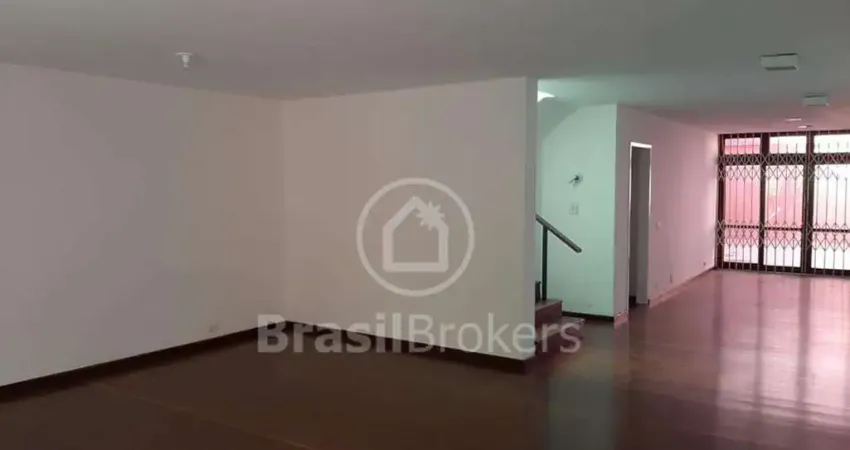Casa à venda com 361,00m² e 4 quartos em Cosme Velho, Rio de Janeiro - rj