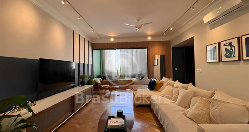 Maravilhoso  3 quartos todo reformado 176M² em Copacabana, Rio de Janeiro - rj