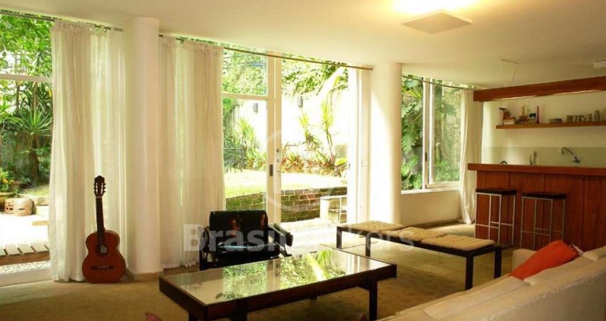 CASA PRONTA PARA MORAR NA GÁVEA COM 6 QUARTOS