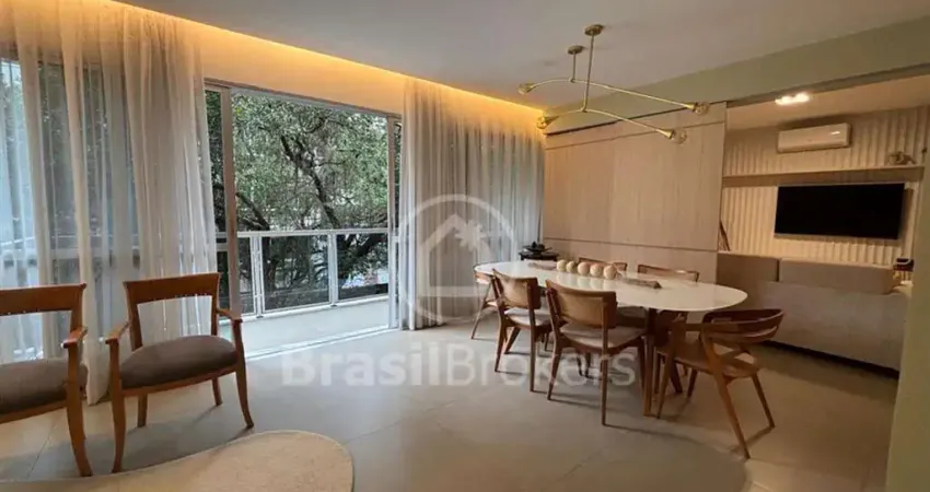 Ipanema, Rua Nascimento Silva no quadrilatero. 150m2, totalmente reformado, varanda e 2 vagas.