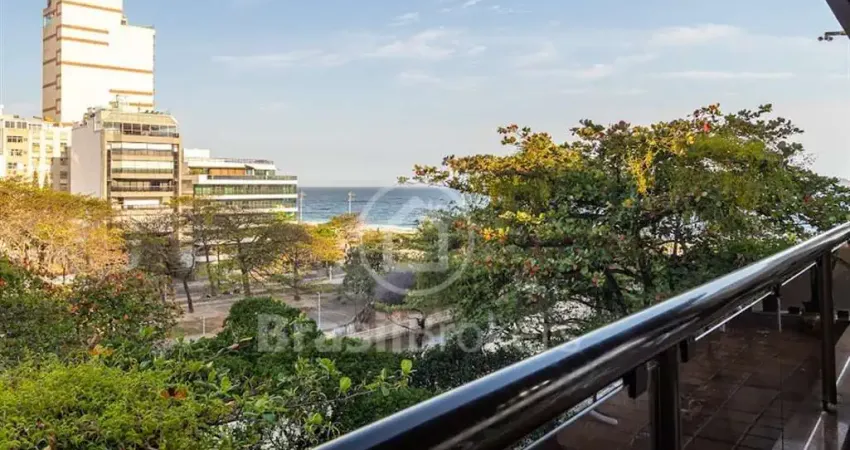 Apartamento de luxo com varanda na quadra da praia, com 4 quartos à venda, 280m² - leblon