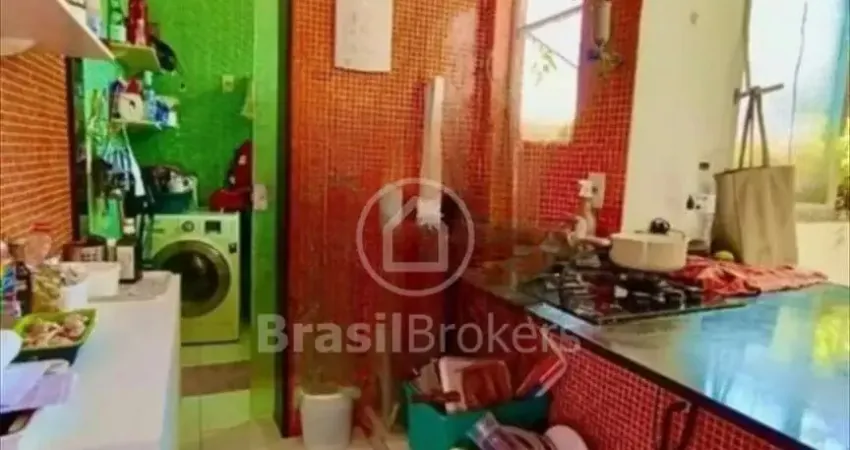 Apartamento duplex com 91 metros quadrados, 3 quartos com suíte à venda na humberto de campos, leblon!