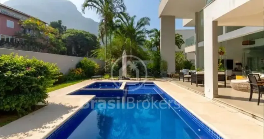 Casa em condomínio fechado com 5 quartos à venda na Rua Professor Mikan, São Conrado, Rio de Janeiro