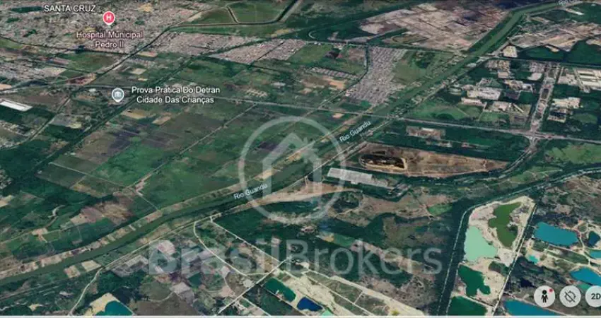 Terreno à venda na Estrada do Guandu, Santa Cruz, Rio de Janeiro