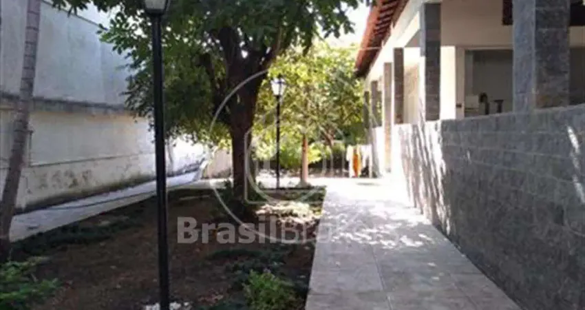 Casa de Condomínio à venda com 1017,00m² e 3 quartos em Jacarepaguá, Rio de Janeiro - rj