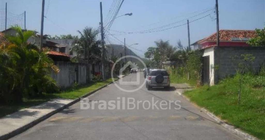Terreno à venda na Rua Paulo José Mahfud, Vargem Pequena, Rio de Janeiro