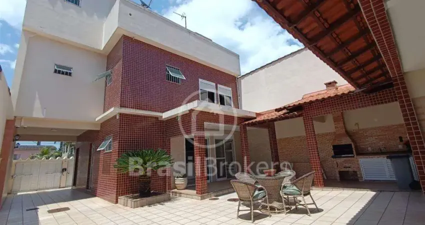 Casa com 4 quartos à venda na Rua Santo Quintiliano, Curicica, Rio de Janeiro