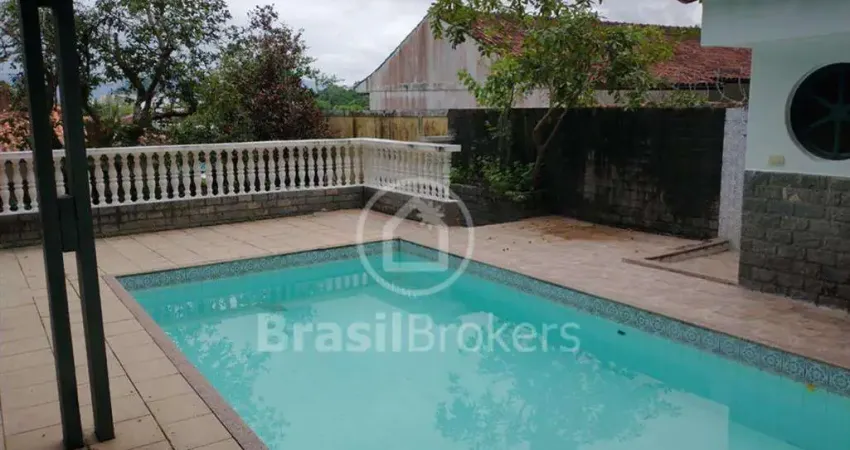 Casa de Condomínio à venda com 469,00m² e 6 quartos em Jacarepaguá, Rio de Janeiro - rj