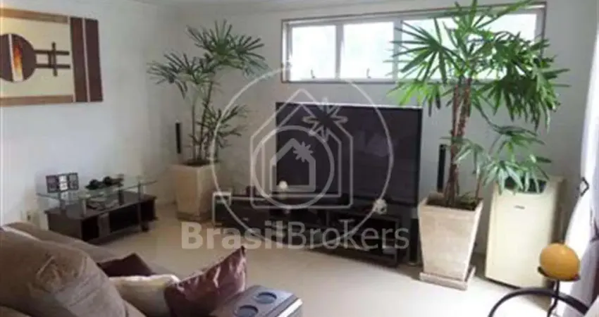 Casa de Condomínio à venda com 156,00m² e 3 quartos em Jacarepaguá, Rio de Janeiro - rj