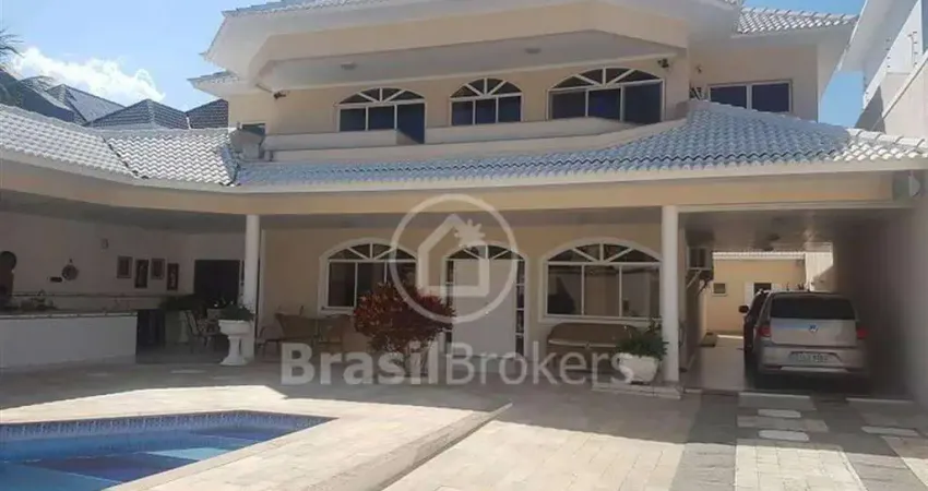 Condomínio Rio Mar XI - Casa à venda com 608,00m² , 3 quartos com suíte e lazer completo