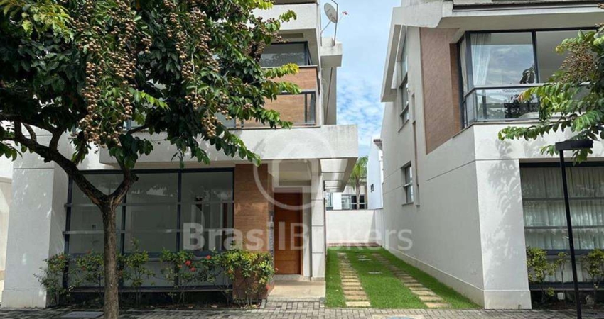 Casa em condomínio fechado com 4 quartos à venda na Rua Marcos Paulo, Recreio dos Bandeirantes, Rio de Janeiro