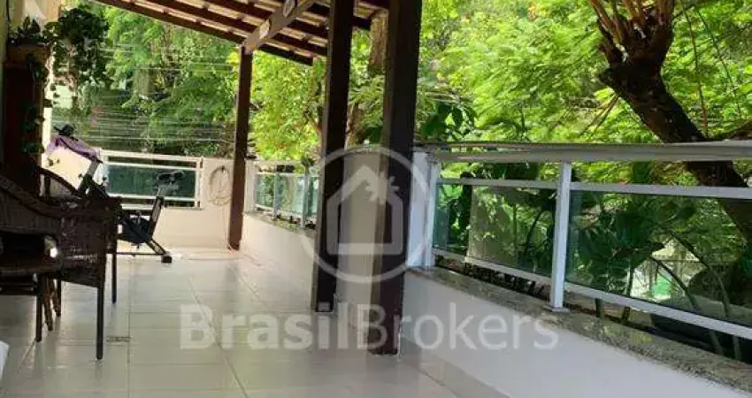 Casa em condomínio fechado com 4 quartos à venda na Rua Ituverava, Jacarepaguá, Rio de Janeiro