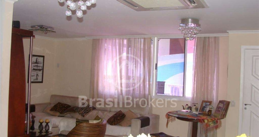 Casa de Condomínio à venda com 226,00m² e 4 quartos em Recreio dos Bandeirantes, Rio de Janeiro - rj
