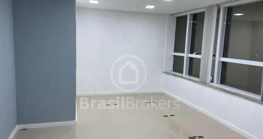 Sala comercial com 1 sala à venda na Avenida Embaixador Abelardo Bueno, Barra da Tijuca, Rio de Janeiro