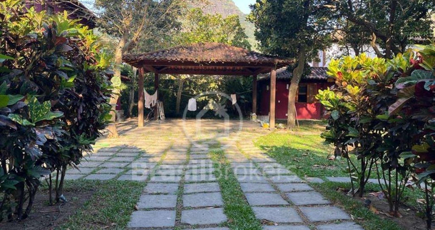 Casa Chalé em condomínio à venda com 772,00m² e 1 quarto em Itanhangá, Rio de Janeiro - rj