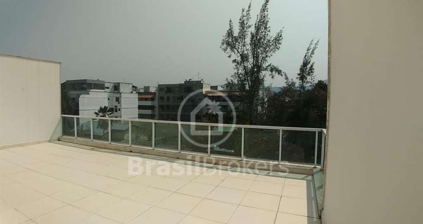 Cobertura à venda com 242,00m² e 2 quartos em Recreio dos Bandeirantes, Rio de Janeiro - rj
