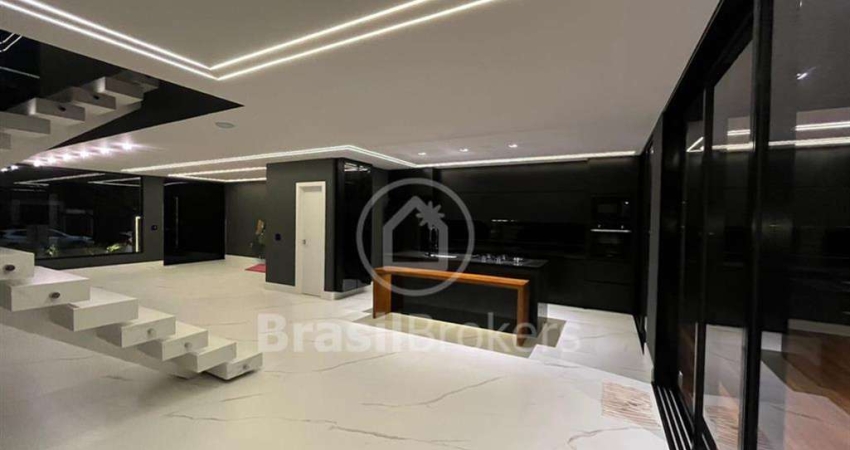 Casa em condomínio fechado com 5 quartos à venda na Rua Economista André Urani, Recreio dos Bandeirantes, Rio de Janeiro