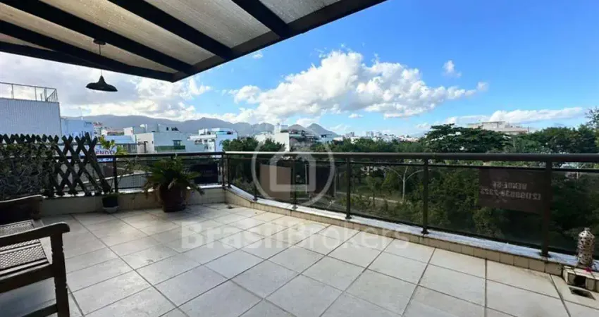 Cobertura no Recreio dos Bandeirantes -  2 suítes, 2 vagas de garagem, Espaço gourmet e Vista Livre