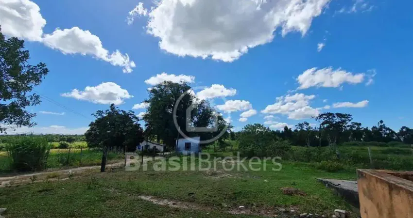Fazenda à venda na Estrada de São Vicente de Paulo, Centro, Araruama
